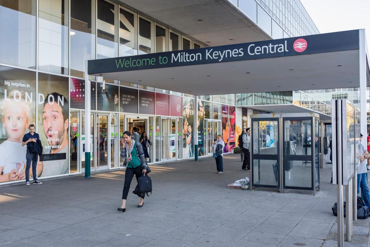 The Atrium Lägenhet Milton Keynes Exteriör bild